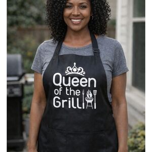 Amazon Black Apron with Queen of the Grill Design
